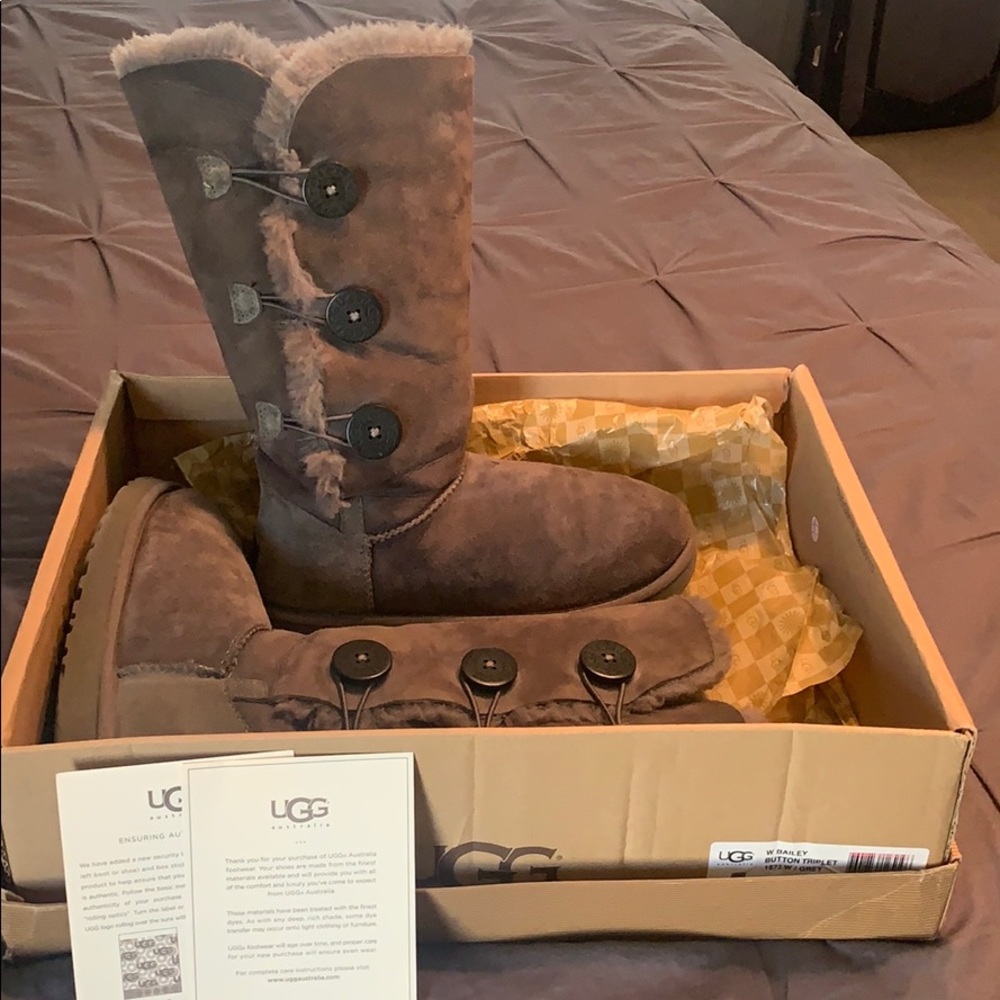Ugg - image 1